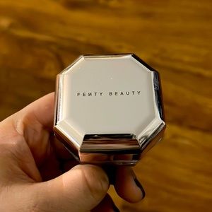 Fenty Beauty Mini Instant Retouch Setting Powder